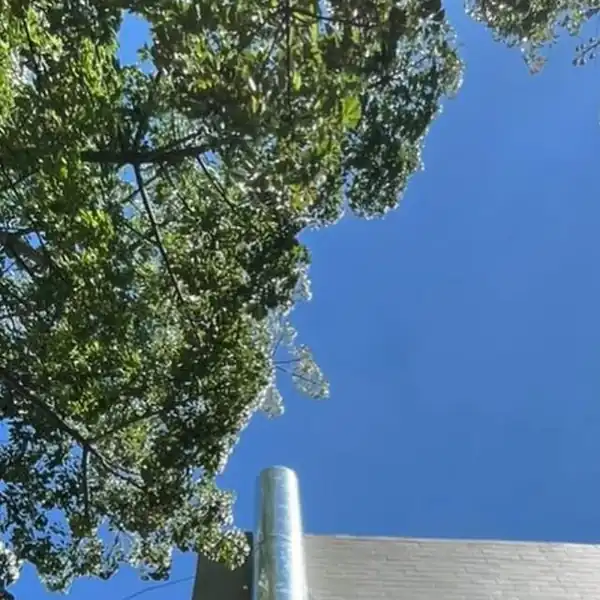 Ventilación para campana con extractor, instalada.